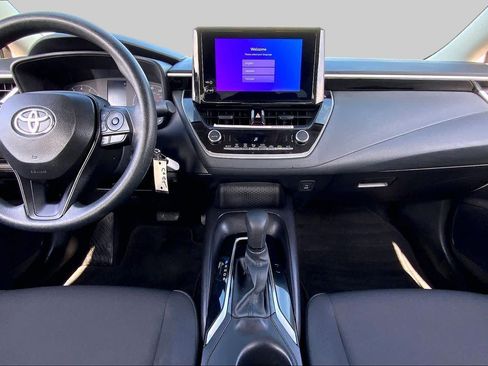 Used 2024 Toyota Corolla LE FWD image 15