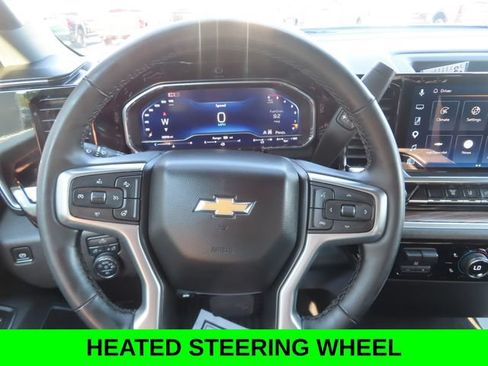 Used 2025 Chevrolet Silverado 2500 LT w/ Convenience Package AWD/4WD image 32