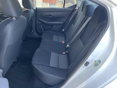 Used 2025 Nissan Sentra SV FWD image 22