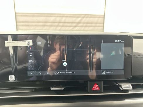 New 2026 Kia Carnival FWD image 20