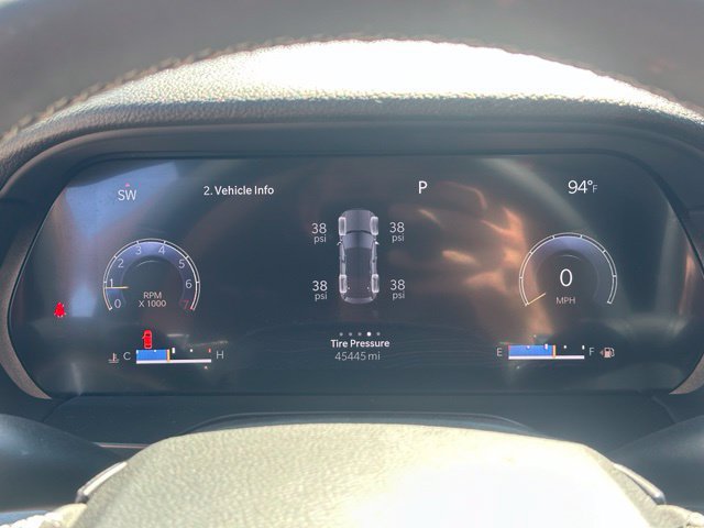 Used 2023 Jeep Grand Cherokee Altitude AWD/4WD image 26