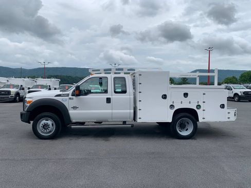 Used 2015 Ford F450 XL w/ Power Equipment Group AWD/4WD image 5