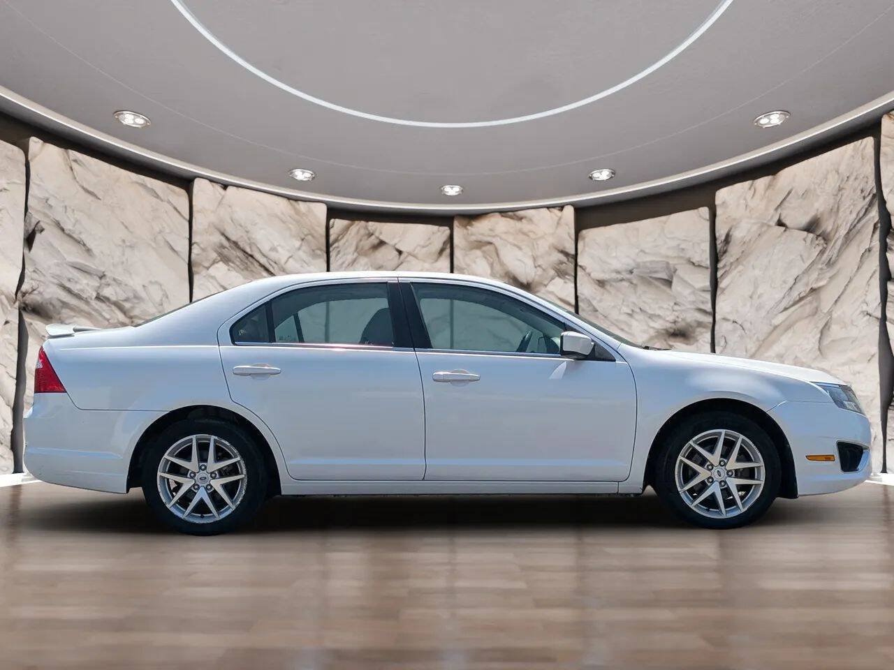 Used 2012 Ford Fusion SEL FWD image 12