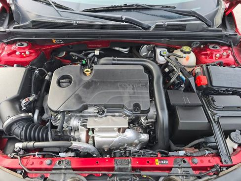 Used 2022 Chevrolet Malibu RS image 22