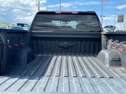 Used 2022 Chevrolet Silverado 1500 LT Trail Boss w/ Safety Package AWD/4WD image 23