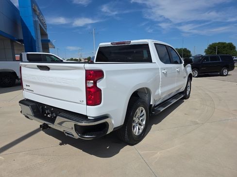 Used 2021 Chevrolet Silverado 1500 LT w/ Z71 Off-Road Package AWD/4WD image 20
