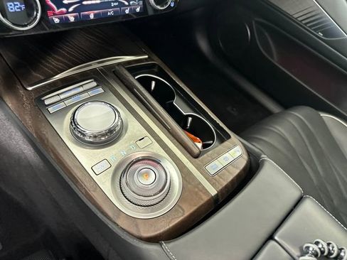 Used 2023 Genesis G80 image 20