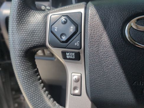 Used 2023 Toyota 4Runner Limited AWD/4WD image 19