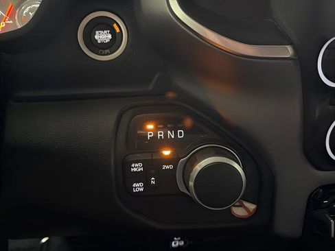 Used 2024 RAM 2500 Big Horn image 23