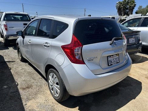 Used 2015 Nissan Versa Note SV image 9