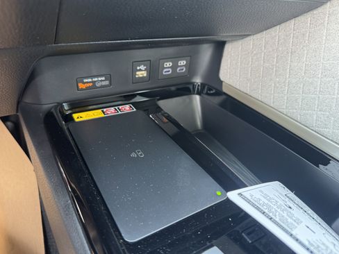 New 2026 Toyota Camry XLE image 27