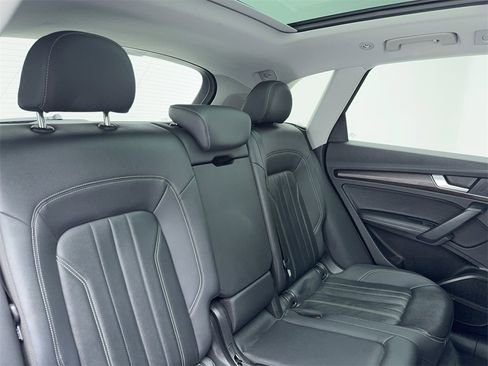 Used 2023 Audi Q5 2.0T Premium Plus image 47