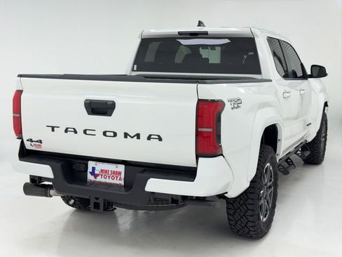 New 2026 Toyota Tacoma TRD Sport AWD/4WD image 40