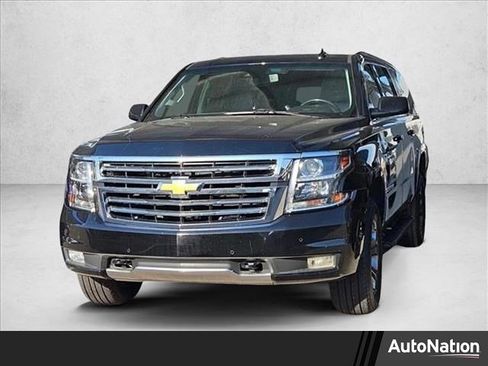 Used 2019 Chevrolet Suburban LT w/ Off-Road Package image 1