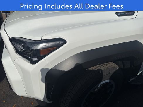 New 2026 Toyota 4Runner TRD Off-Road Premium AWD/4WD image 9