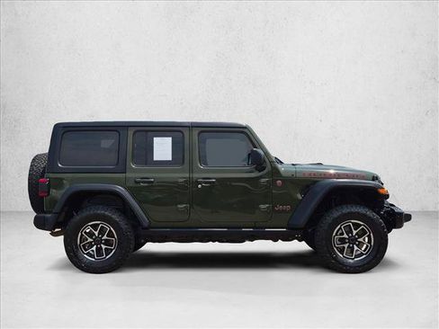 Used 2024 Jeep Wrangler Unlimited Rubicon w/ Capability Package AWD/4WD image 4