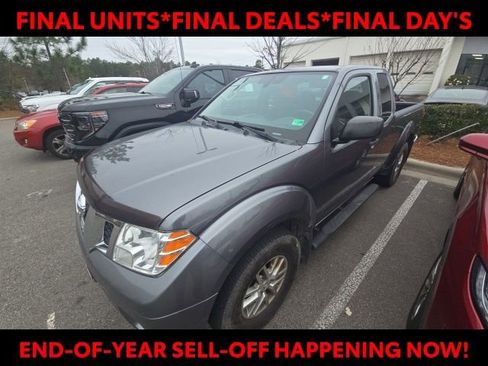 Used 2019 Nissan Frontier SV w/ Value Truck Package image 3