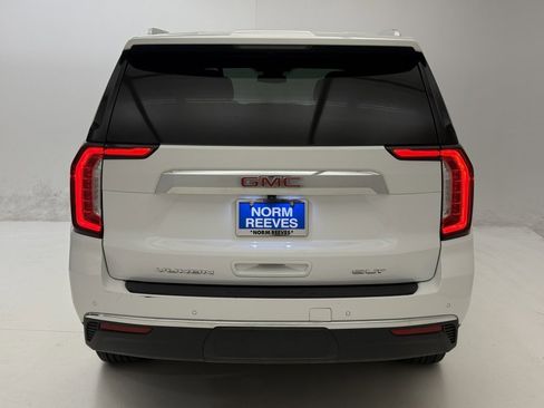 Used 2024 GMC Yukon XL SLT image 8
