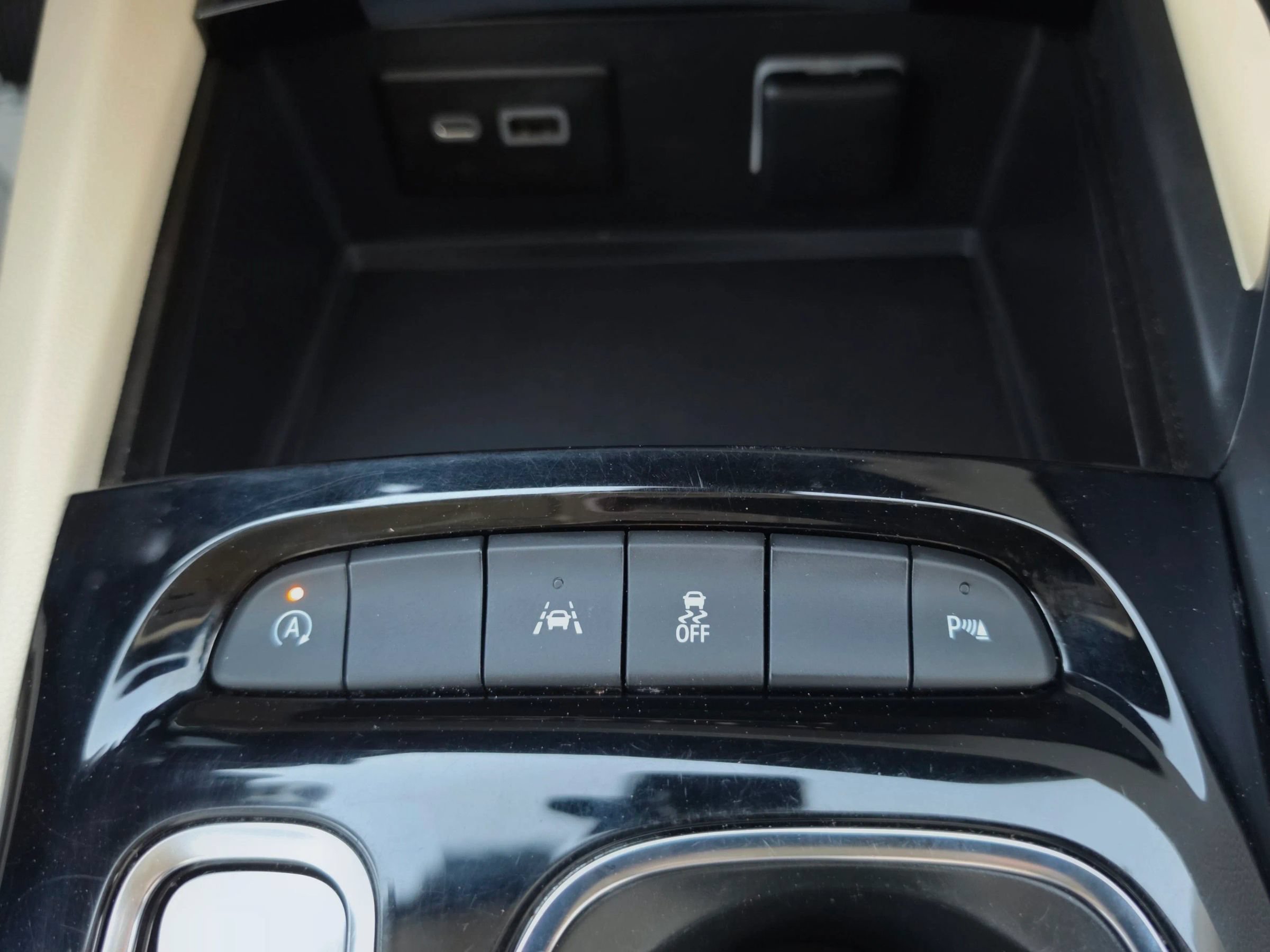 Used 2022 Buick Envision Preferred FWD image 30