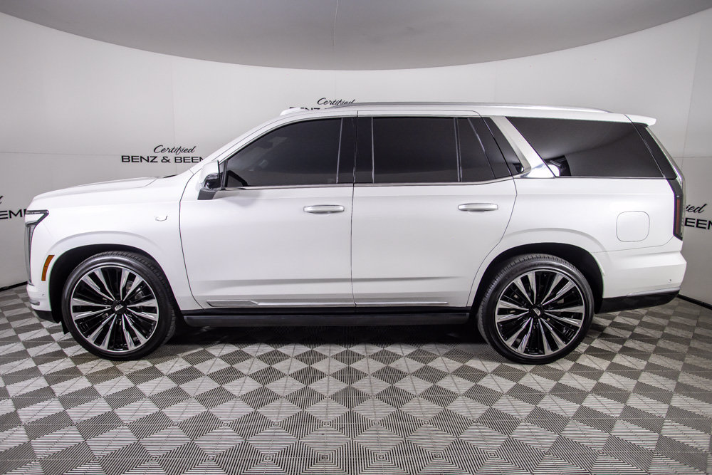 Used 2025 Cadillac Escalade Premium Luxury Platinum w/ LPO, Floor Liner Package AWD/4WD image 11