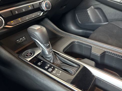 Used 2022 Nissan Sentra SV image 29