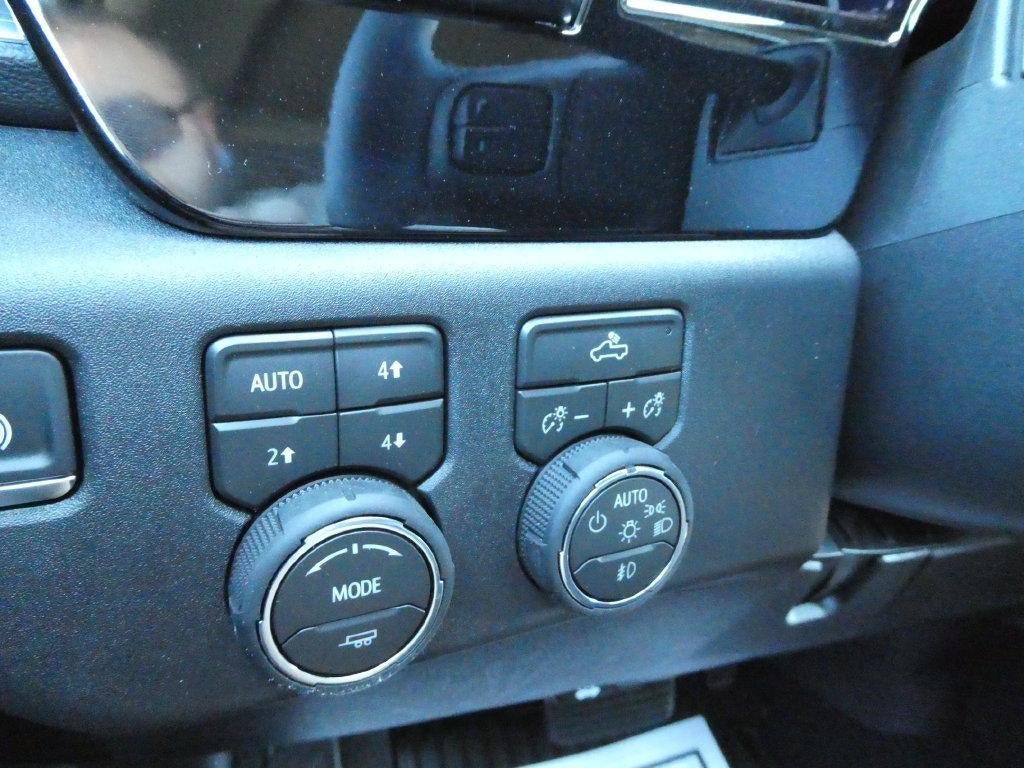 New 2026 Chevrolet Silverado 1500 RST w/ Z71 Off-Road Package AWD/4WD image 21