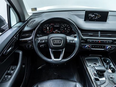 Used 2018 Audi Q7 3.0T Premium Plus w/ Premium Plus Package AWD/4WD image 14