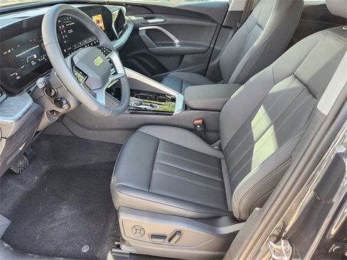 New 2025 Audi Q5 2.0T Premium image 12