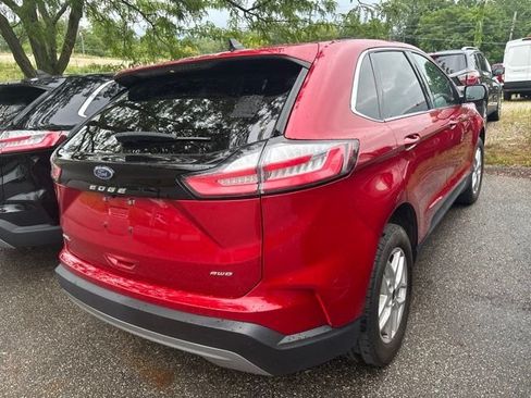 Used 2023 Ford Edge SEL w/ Convenience Package AWD/4WD image 4