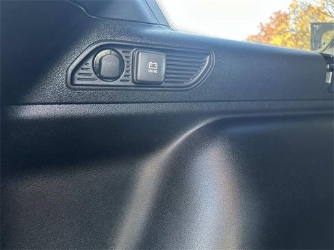 Used 2024 Jeep Grand Cherokee Laredo X image 13