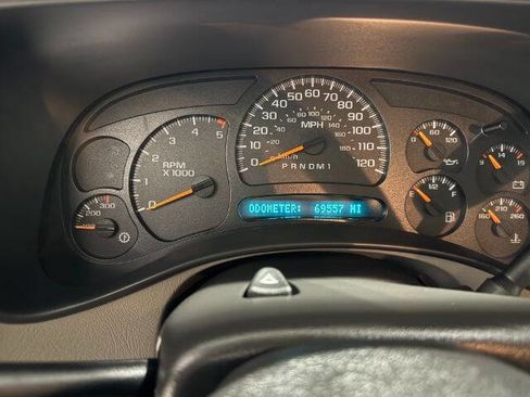 Used 2006 GMC Sierra 2500 SLT w/ Heavy-Duty Power Package image 18