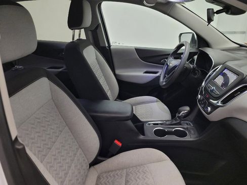 Used 2022 Chevrolet Equinox LT AWD/4WD image 21