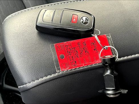 Certified 2024 Toyota Corolla SE w/ SE Package FWD image 25