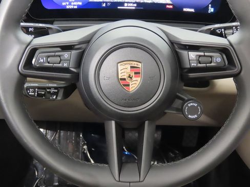 Certified 2025 Porsche Macan 4 Electric AWD/4WD image 19