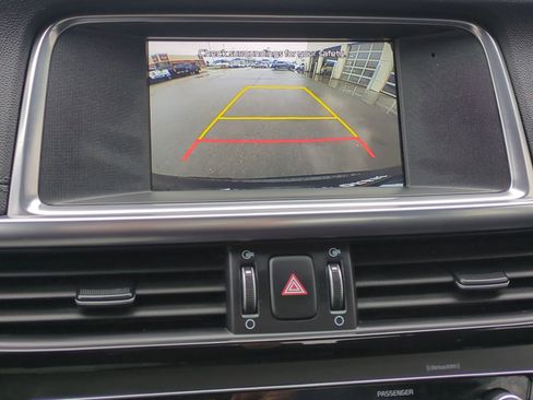 Used 2017 Kia Optima Premium w/ Hybrid Convenience Package image 25