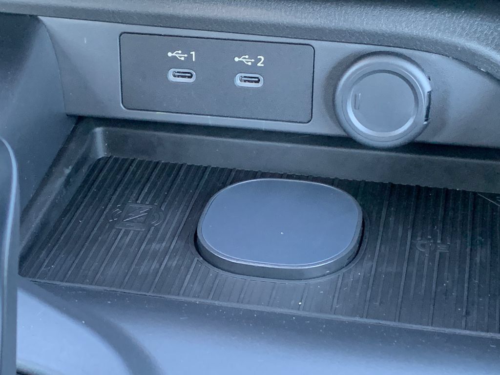 New 2027 Nissan Sentra SV w/ SV Convenience Package FWD image 15