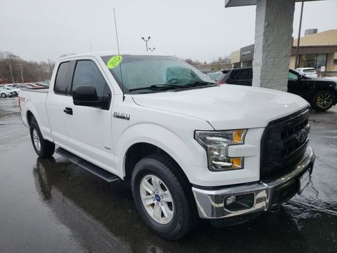 Used 2015 Ford F150 XL w/ Equipment Group 101A Mid image 3