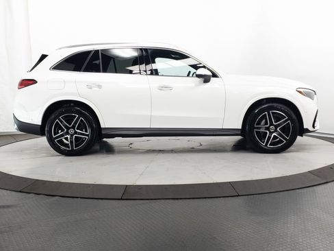 Certified 2026 Mercedes-Benz GLC 300 4MATIC image 30