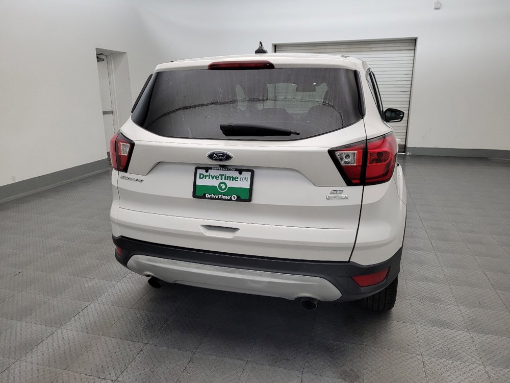Used 2019 Ford Escape SE FWD image 7