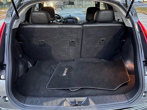 Used 2011 Nissan Juke SL image 12