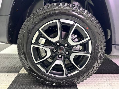 New 2026 Jeep Compass Trailhawk image 10