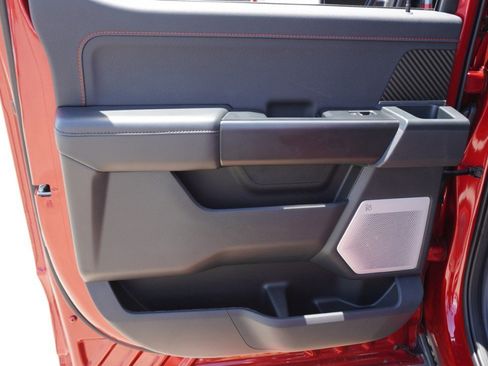Used 2025 Ford F150 Raptor AWD/4WD image 38