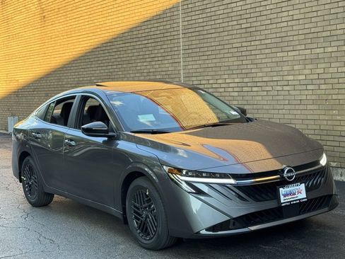 New 2026 Nissan Sentra SV w/ SV Convenience Package FWD image 2