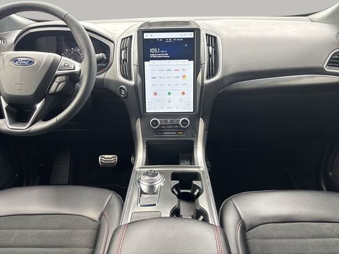 Certified 2024 Ford Edge ST-Line image 10