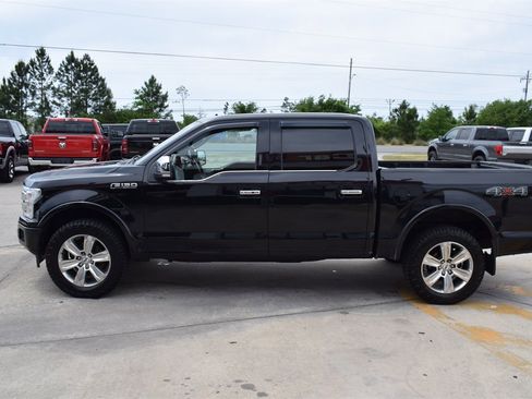 Used 2019 Ford F150 Platinum w/ Technology Package image 2