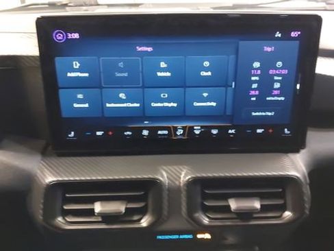 Used 2024 Ford Mustang Coupe RWD image 19