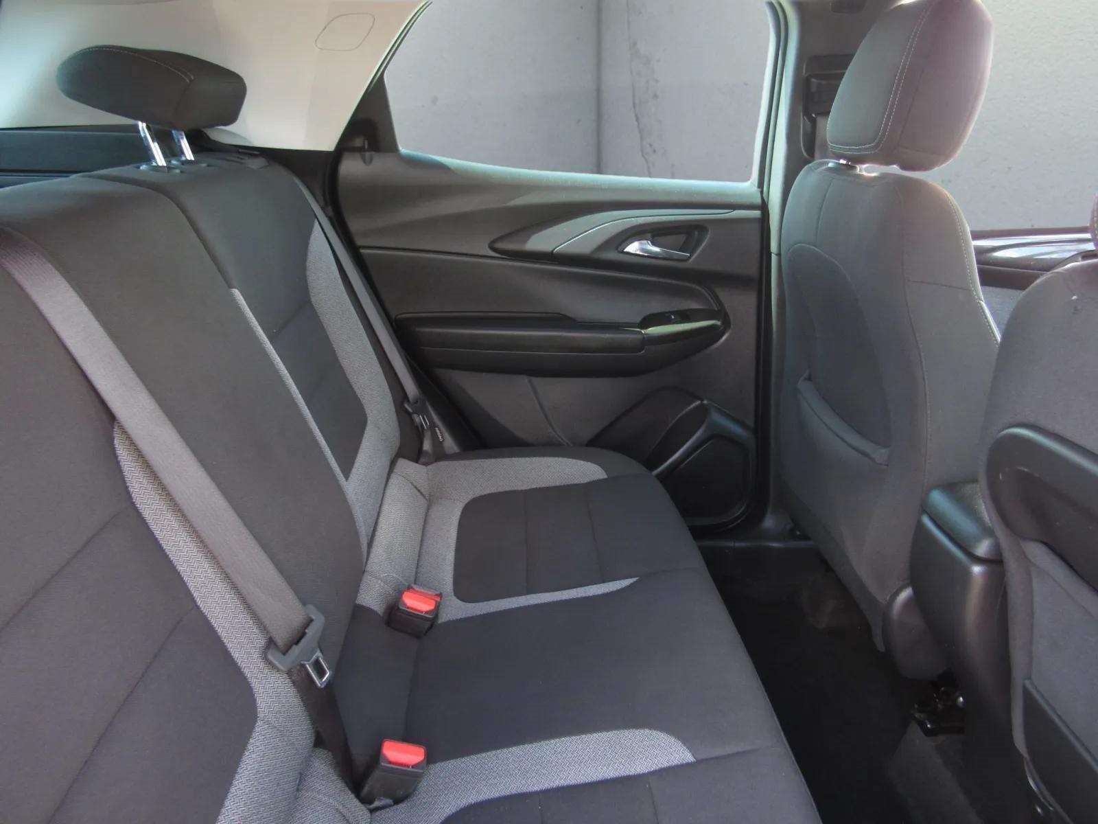 Used 2026 Chevrolet TrailBlazer LS w/ LS Confidence Package FWD image 8