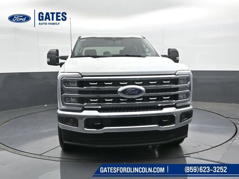 New 2026 Ford F250 Lariat w/ FX4 Off-Road Package image 5