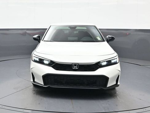 Used 2025 Honda Civic Sport image 3