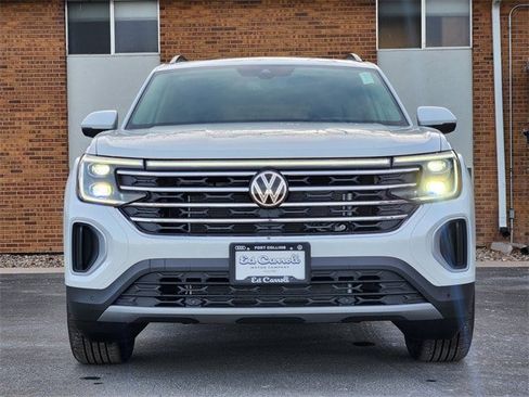New 2026 Volkswagen Atlas SE image 2